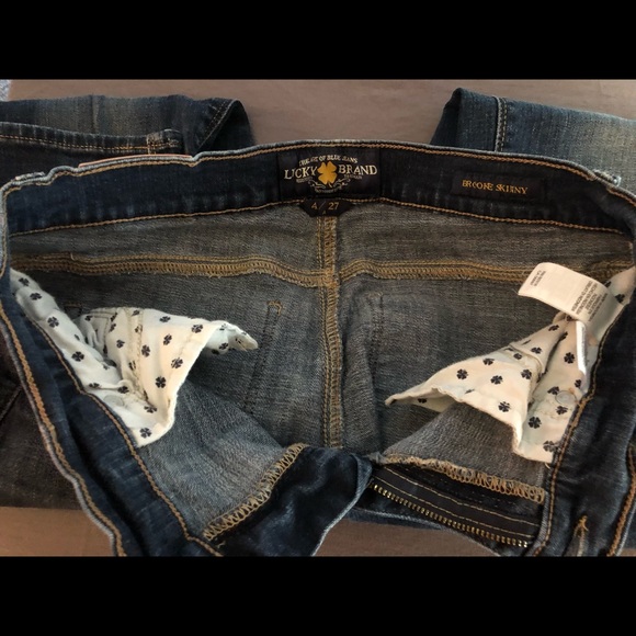 Lucky Brand Brooke Skinny Jeans - Picture 7 of 8